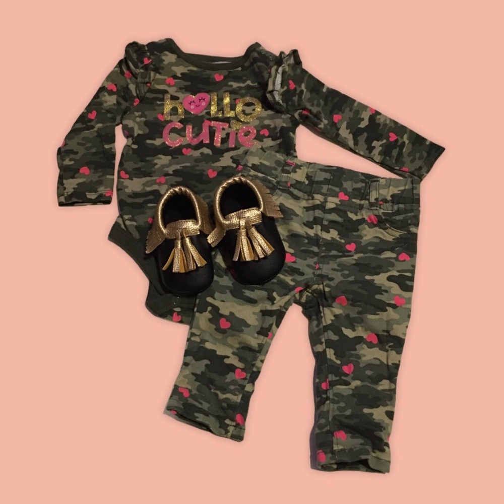 *SOLD ON MERCARI * 3-6 mo Camo Outfit